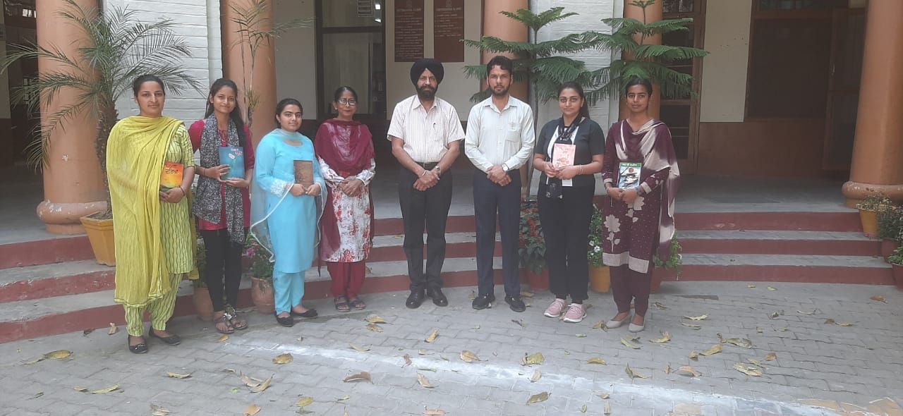 A student of Khalsa College Mahilpur on the first position from the university